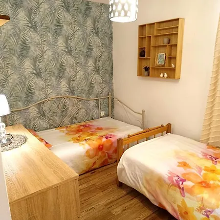 In Mind Apartment Split